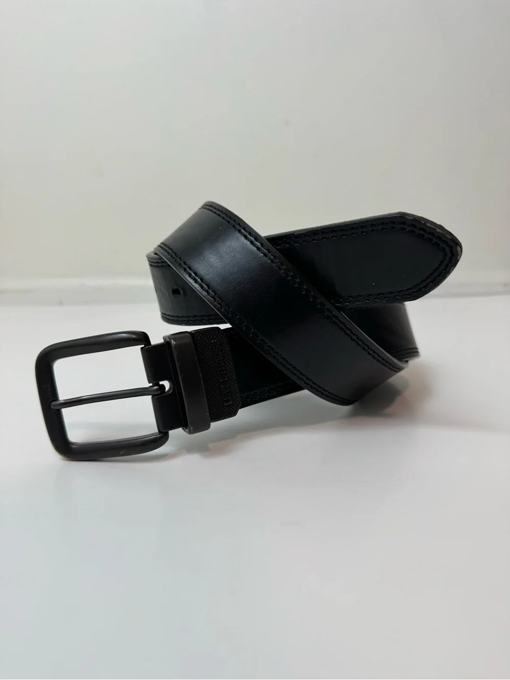 Levi’s Reversible Genuine Leather Belt Black Brown Silver Buckle Size 38/95